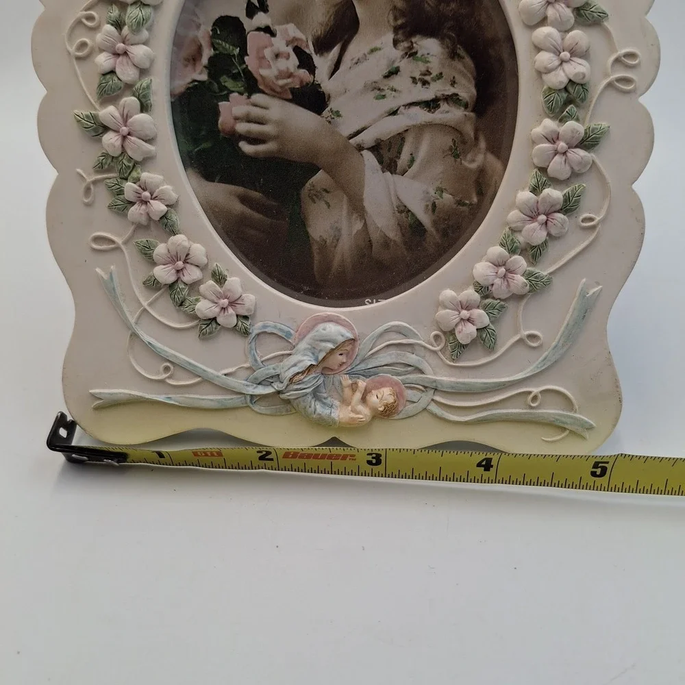 Vintage Style Resin Floral Picture Frame Madonna Child Relief Victorian Girl 5x7